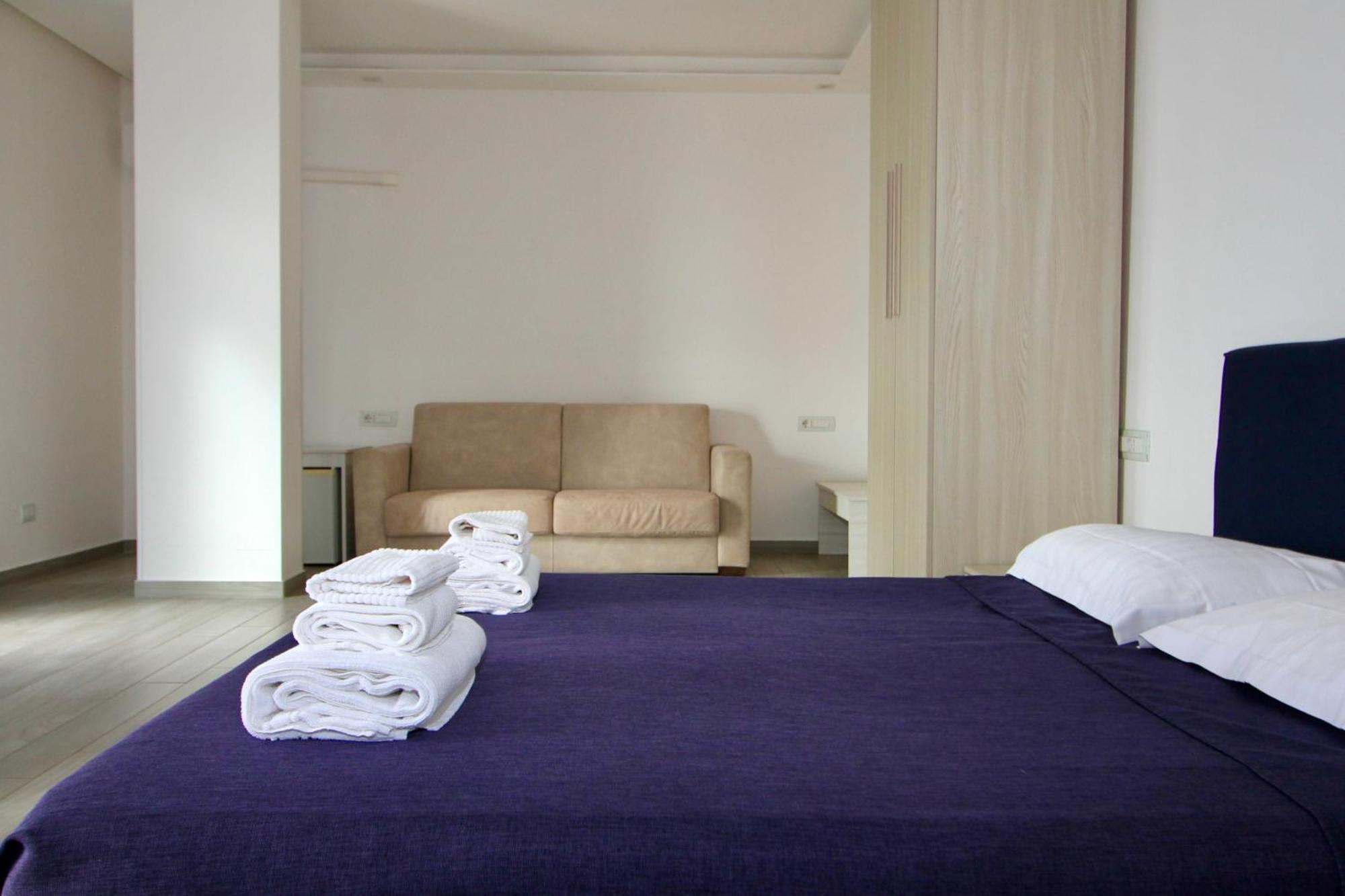 Klaton Beach Hotel ฟอร์เมีย ภายนอก รูปภาพ