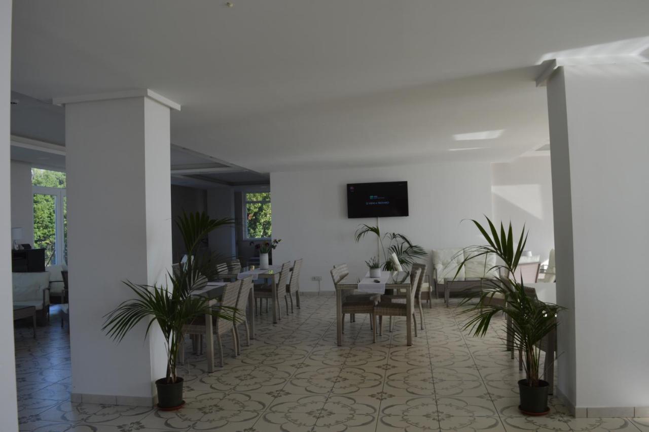 Klaton Beach Hotel ฟอร์เมีย ภายนอก รูปภาพ